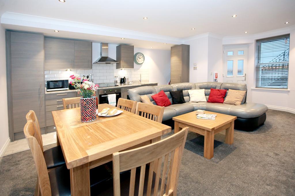 ออสเทนลักชัวรีอพาร์ทเมนท์ Apartment ทอร์คิ ภายนอก รูปภาพ