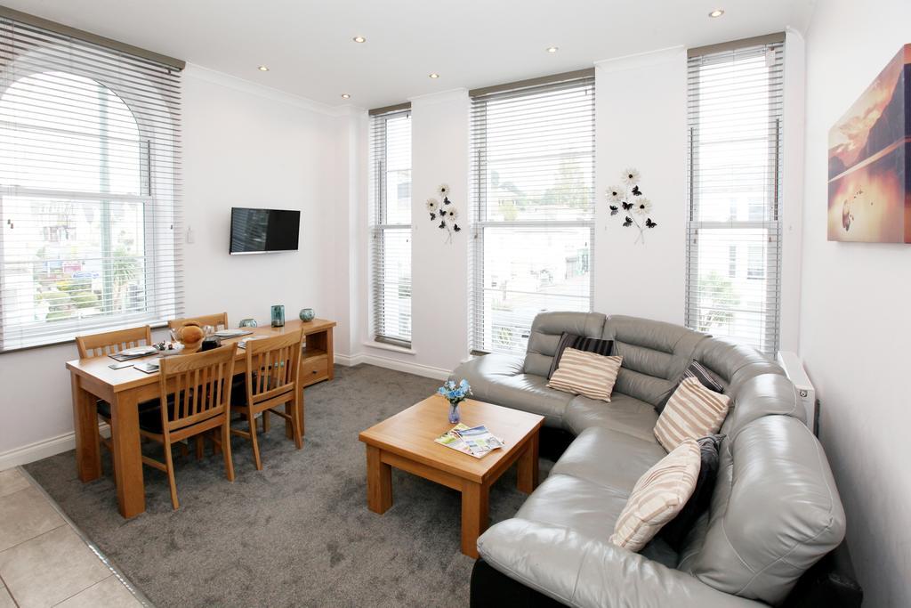 ออสเทนลักชัวรีอพาร์ทเมนท์ Apartment ทอร์คิ ภายนอก รูปภาพ